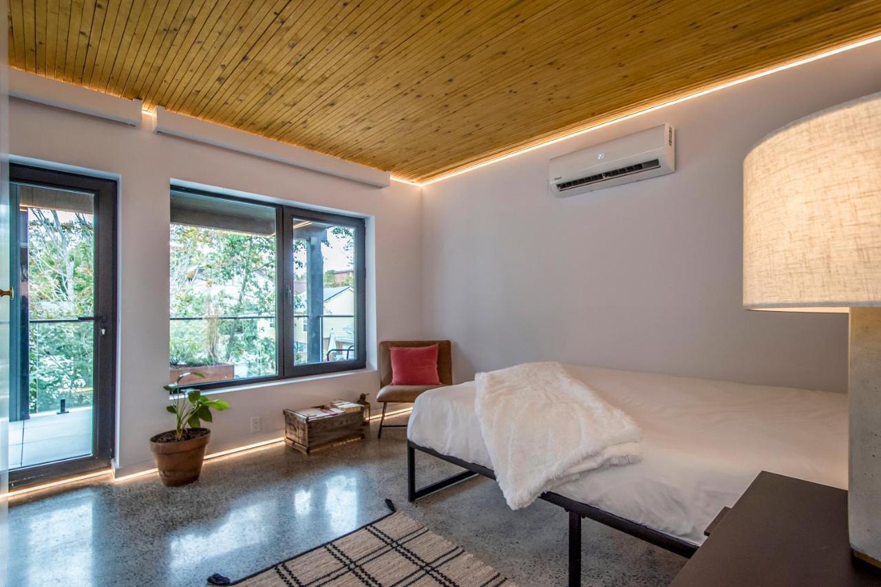 The Halifax Rooftop - Cozy Spa B&B Extérieur photo
