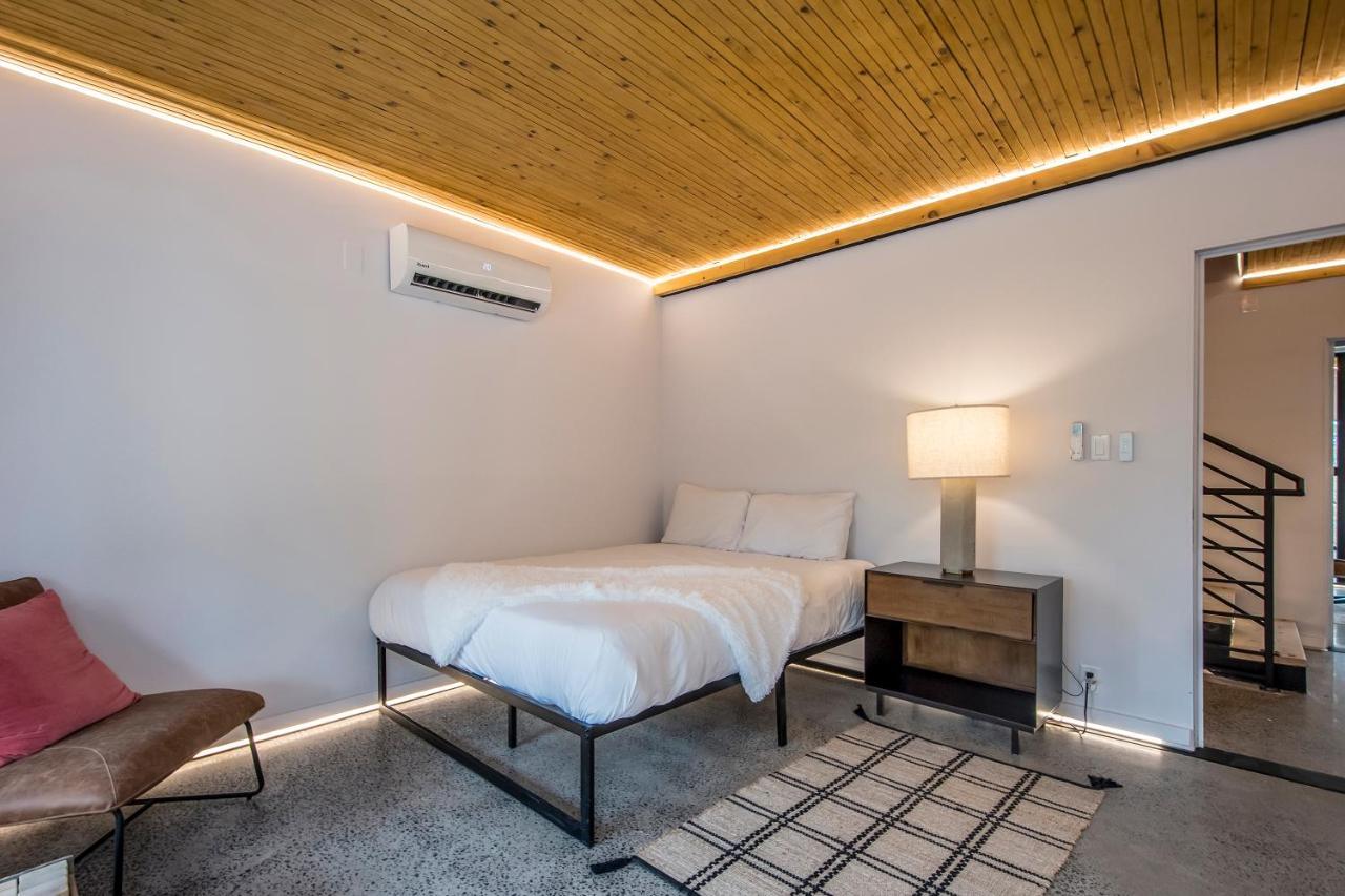 The Halifax Rooftop - Cozy Spa B&B Extérieur photo